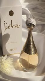 ⁦Perfume Dior J’adore Eau de Parfum 100ml⁩ - الصورة ⁦3⁩