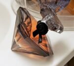 ⁦Lancôme La Nuit Trésor Vanille Noire: A Sensory Symphony of Vanilla and Oud⁩ - الصورة ⁦2⁩