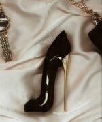 ⁦Good Girl by Carolina Herrera – Midnight Blue Kerst Elegantie⁩ - الصورة ⁦5⁩
