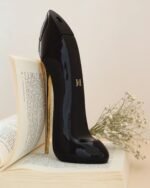 ⁦Good Girl by Carolina Herrera – Midnight Blue Kerst Elegantie⁩ - الصورة ⁦4⁩